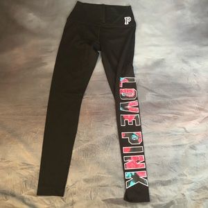 Woman’s VS Pink SM legging